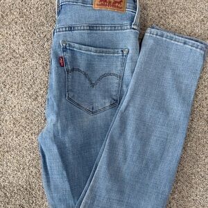 Levi's Women's Light Blue Skinny Jeans